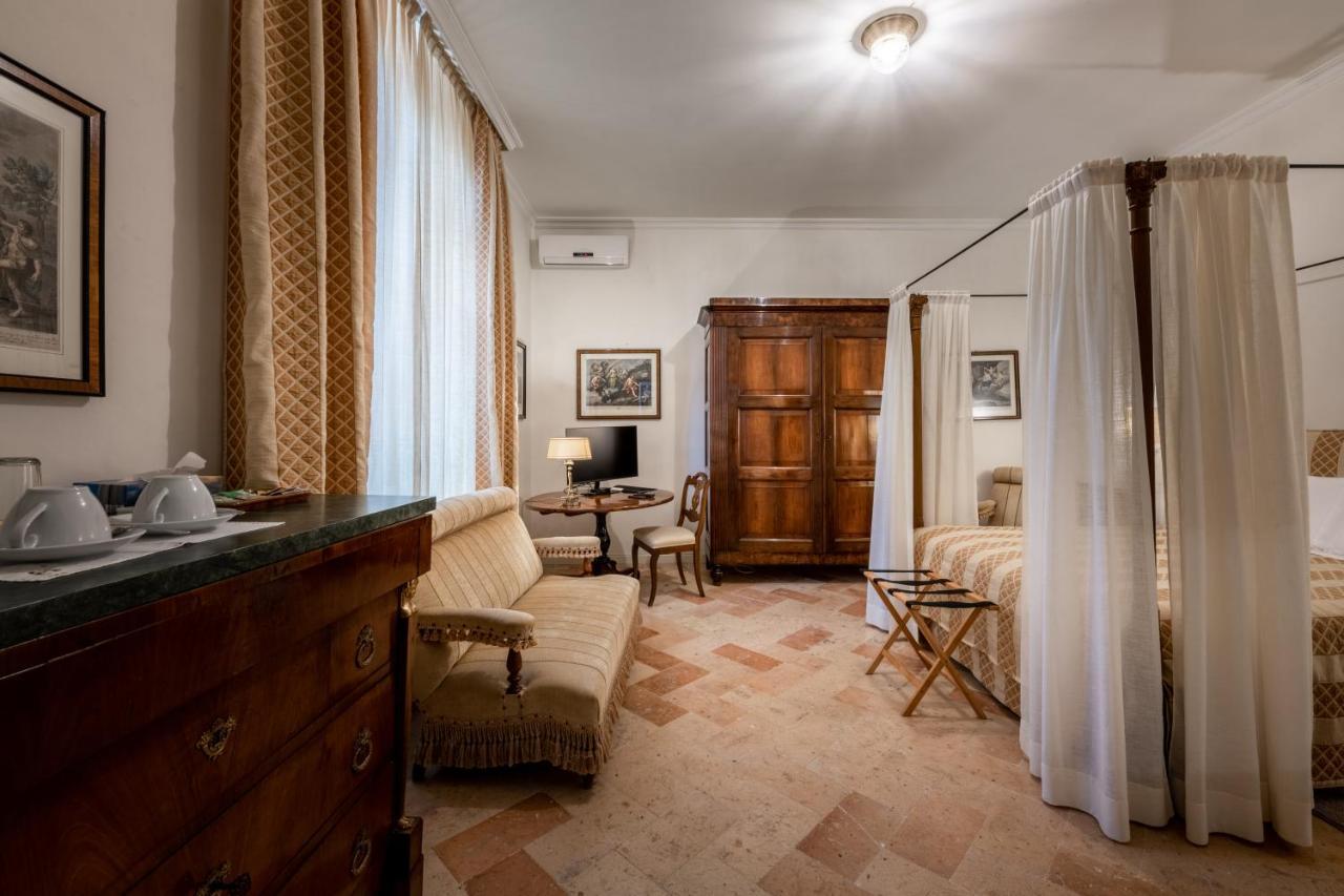 La Casa Nel Borgo Acomodação com café da manhã Piadena Exterior foto