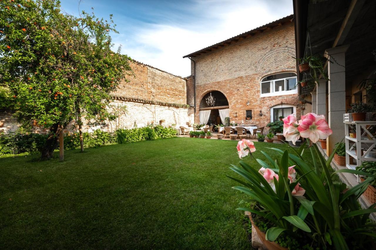 La Casa Nel Borgo Acomodação com café da manhã Piadena Exterior foto