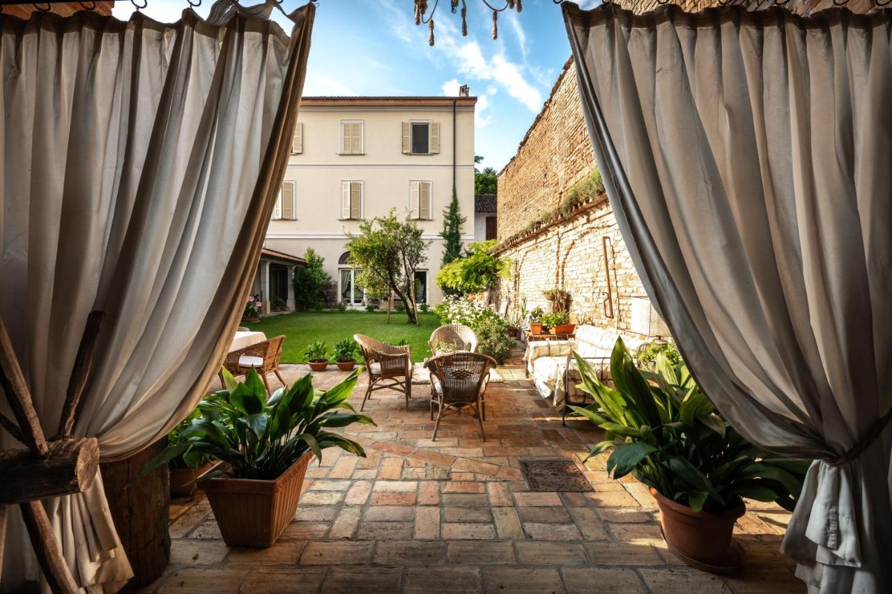 La Casa Nel Borgo Acomodação com café da manhã Piadena Exterior foto